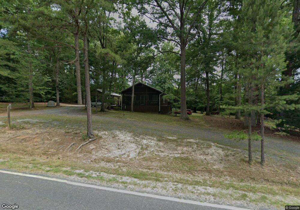 521 Oak View Ln, Asheboro, NC 27205 - photo 1