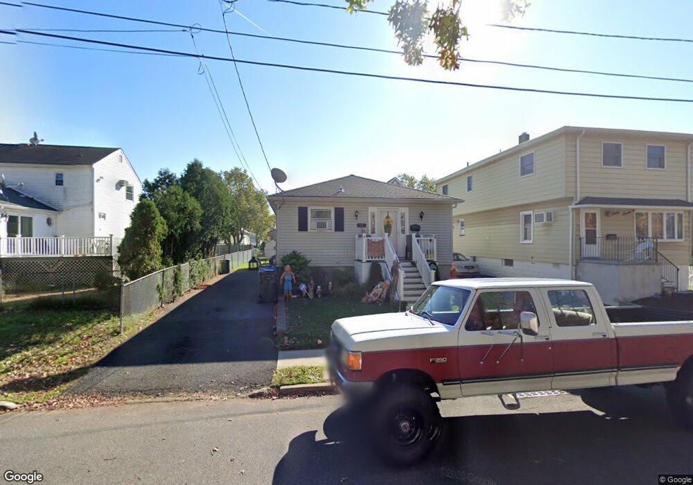 33 Pershing Ave, Iselin, NJ 08830 - photo 1