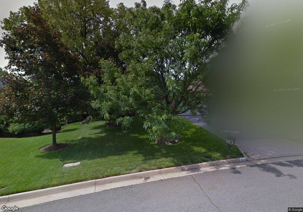 15346 Oakmere Place, Centreville, VA 20120 - photo 1