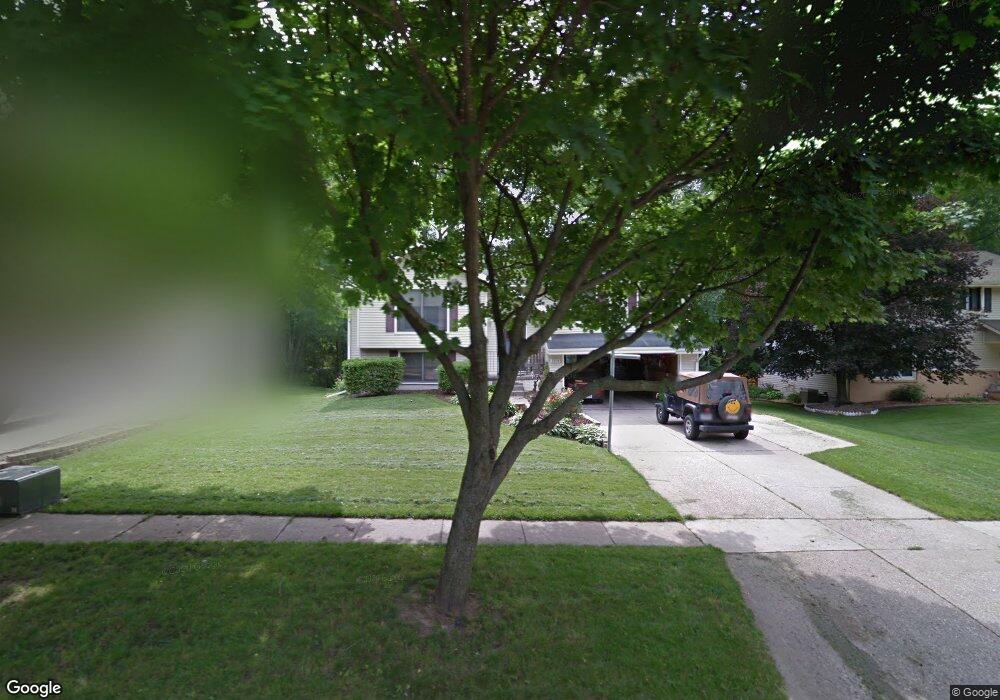 3718 SW 33rd St, Des Moines, IA 50321 - photo 1