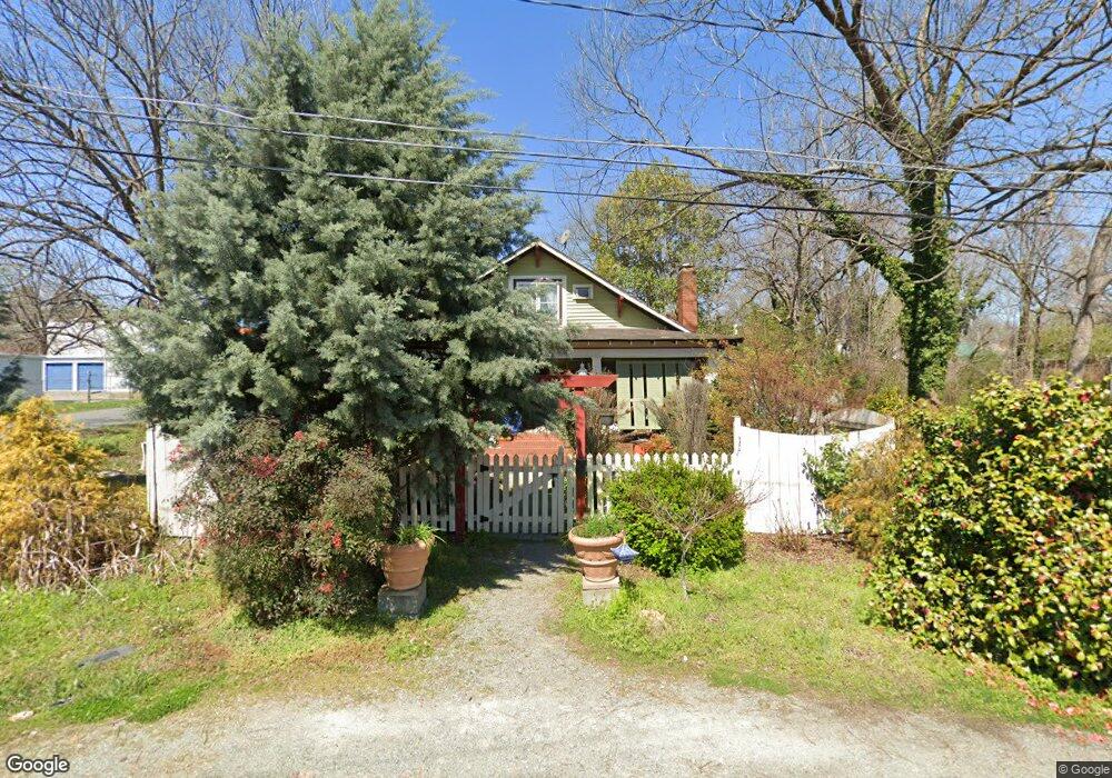 416 W 2nd St, Siler City, NC 27344 - photo 1