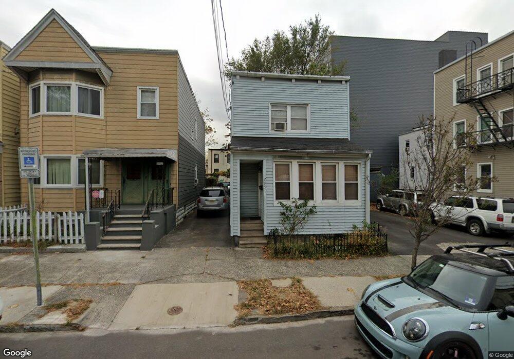 207 Boyd Ave, Jersey City, NJ 07304 - photo 1