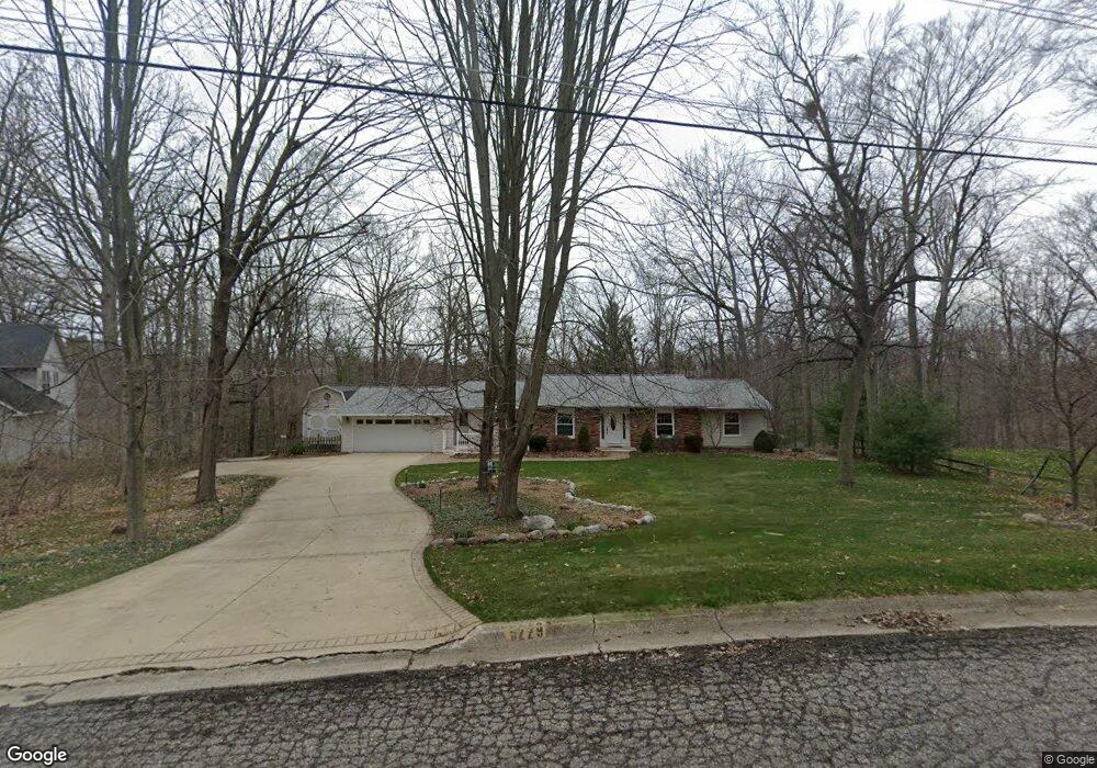 5229 Chickasaw Trail, Flushing, MI 48433 - photo 1