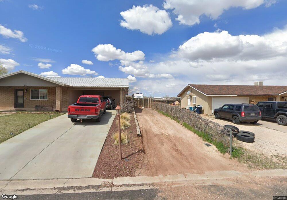 190 S 9th St, St. Johns, AZ 85936 - photo 1