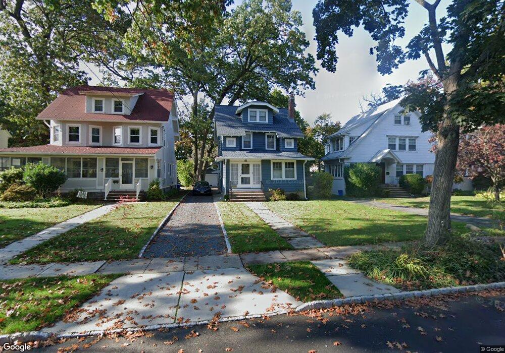 35 Franklin Place, Montclair, NJ 07042 - photo 1