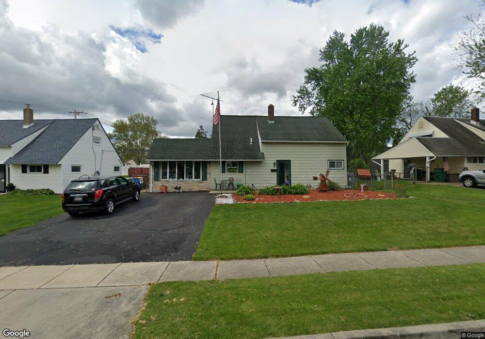 11 Azalea Ln, Levittown, PA 19055 - photo 1