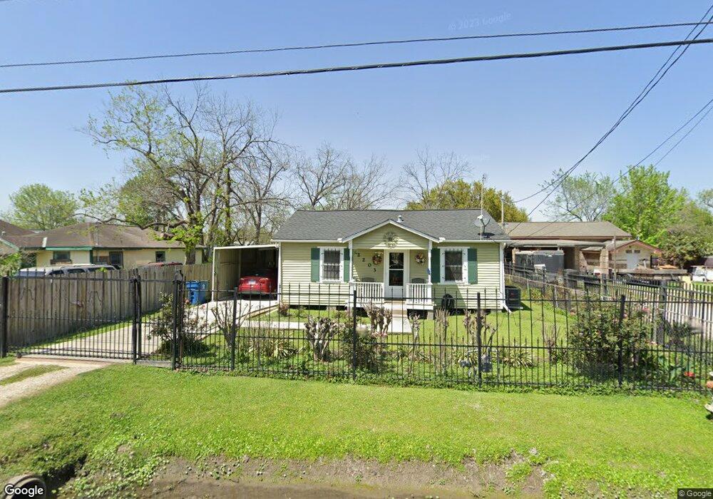 2203 William Tell St, Houston, TX 77093 - photo 1
