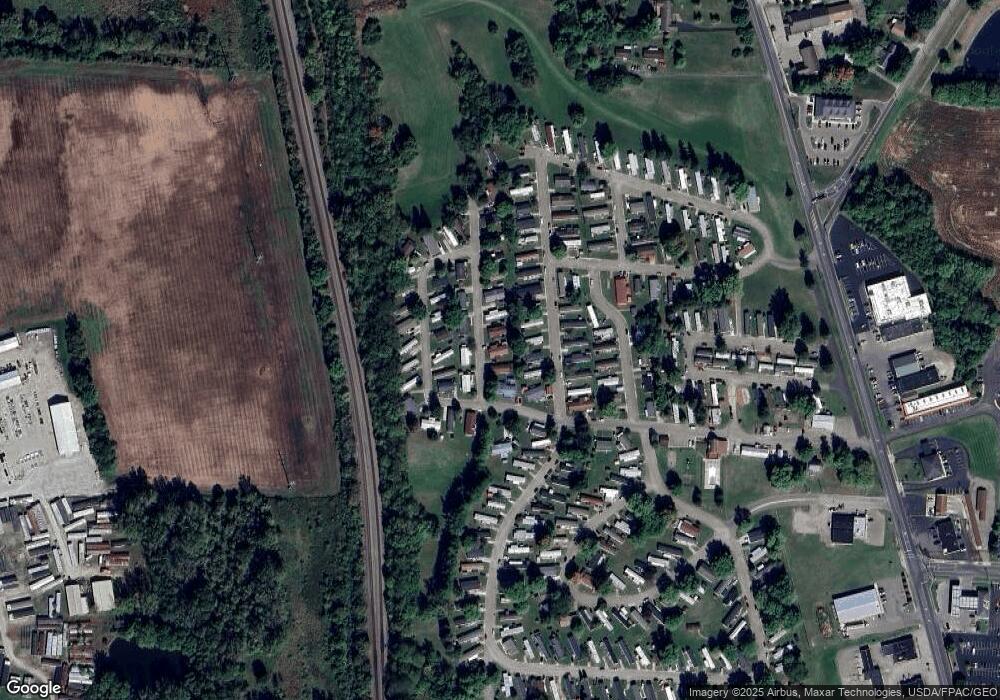 276 Ridgeview Dr, Circleville, OH 43113 - photo 1