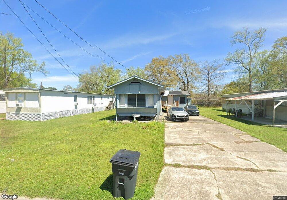 509 Apricot St, New Iberia, LA 70563 - photo 1