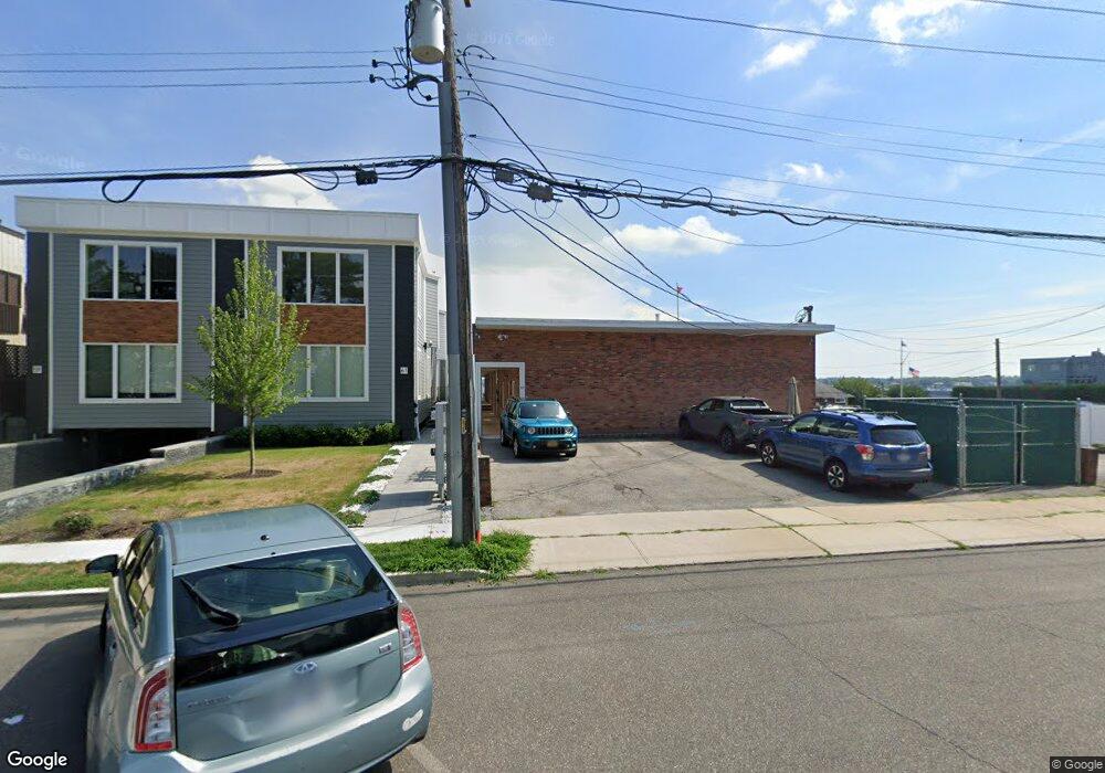 67 Orchard Beach Blvd unit 3, Port Washington, NY 11050 - photo 1