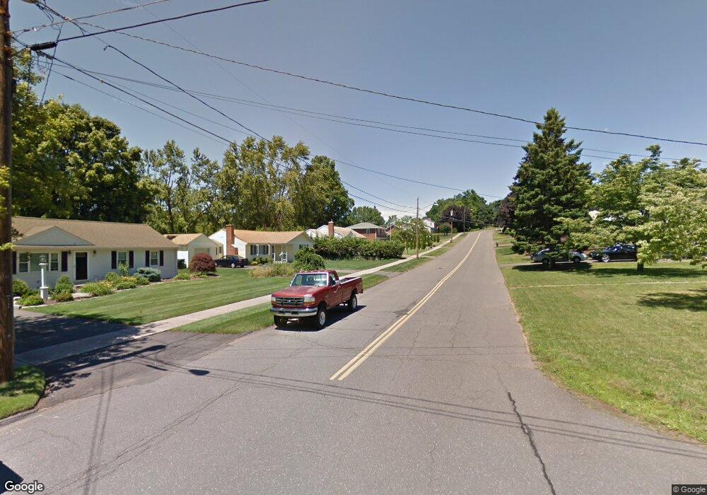 116 Brockett St, Newington, CT 06111 - photo 1