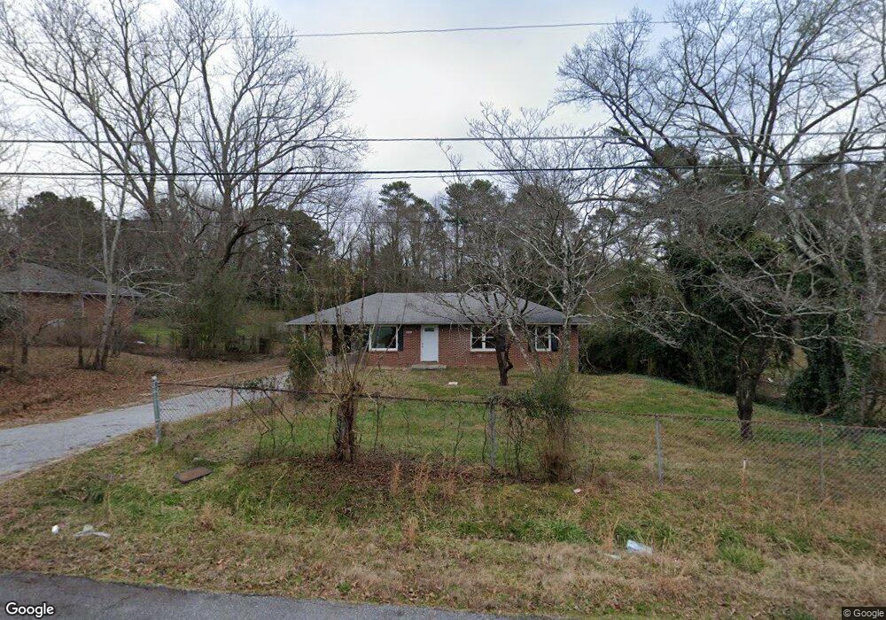 2932 Pineview St, Duluth, GA 30096 - photo 1