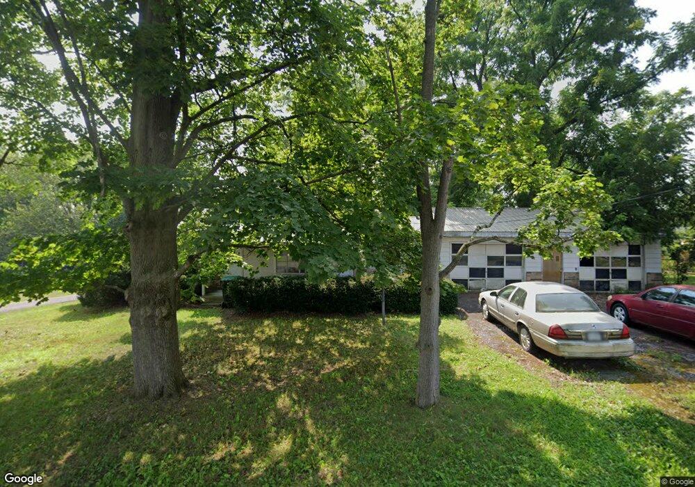 907 N Arch St, Berwick, PA 18603 - photo 1