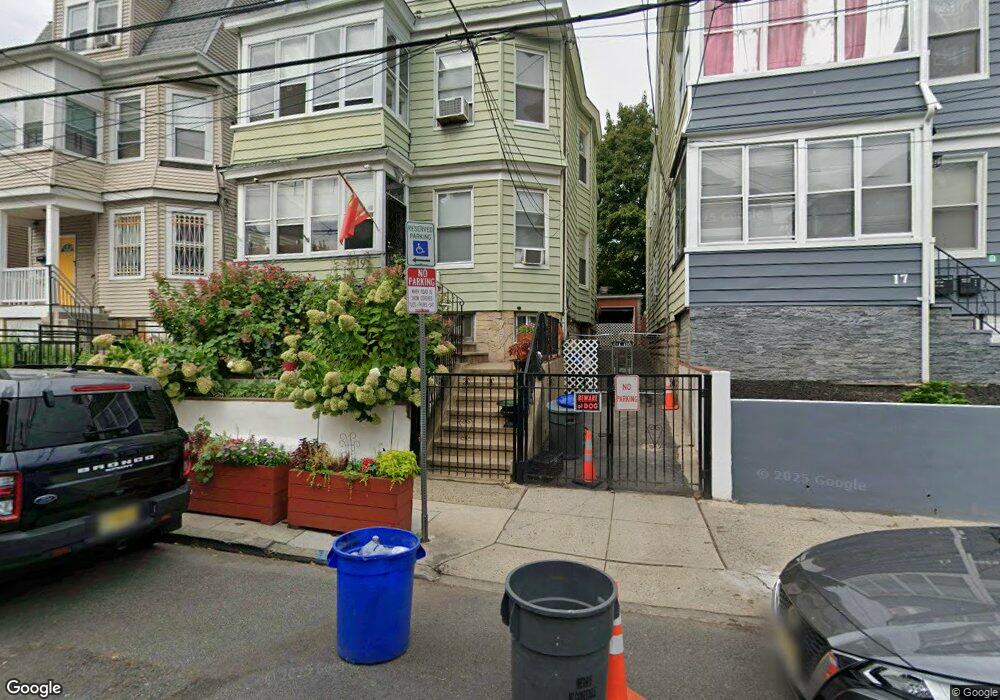 19 Gladstone Ave, Newark, NJ 07106 - photo 1