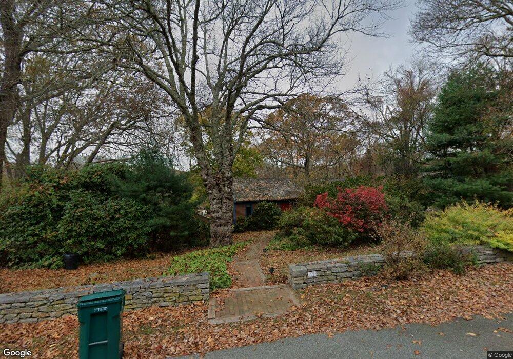 12 Meetinghouse Ln, Old Lyme, CT 06371 - photo 1