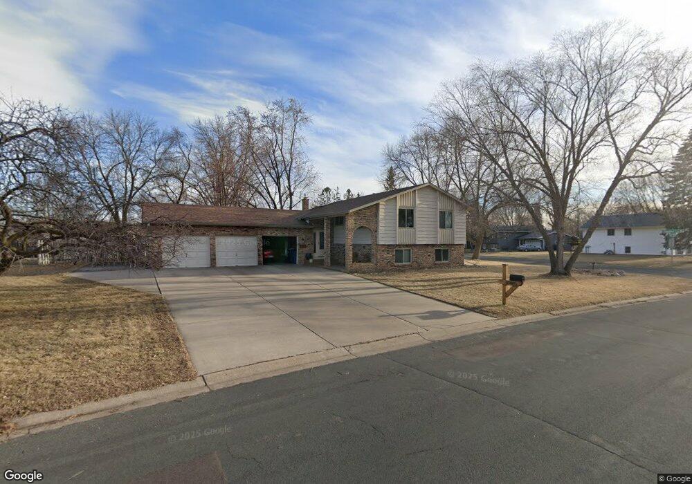 10485 99th Place N, Maple Grove, MN 55369 - photo 1