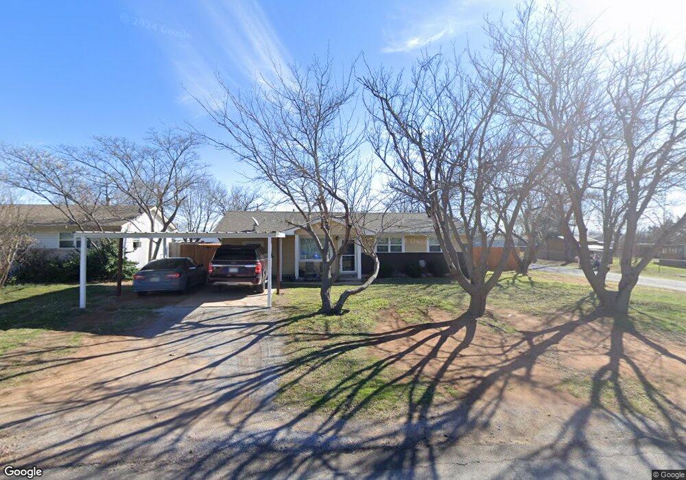 801 NW 6th St, Cache, OK 73527 - photo 1