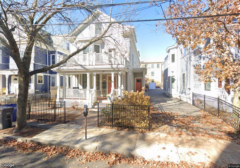 37 Day St unit 20, Somerville, MA 02144 - photo 1