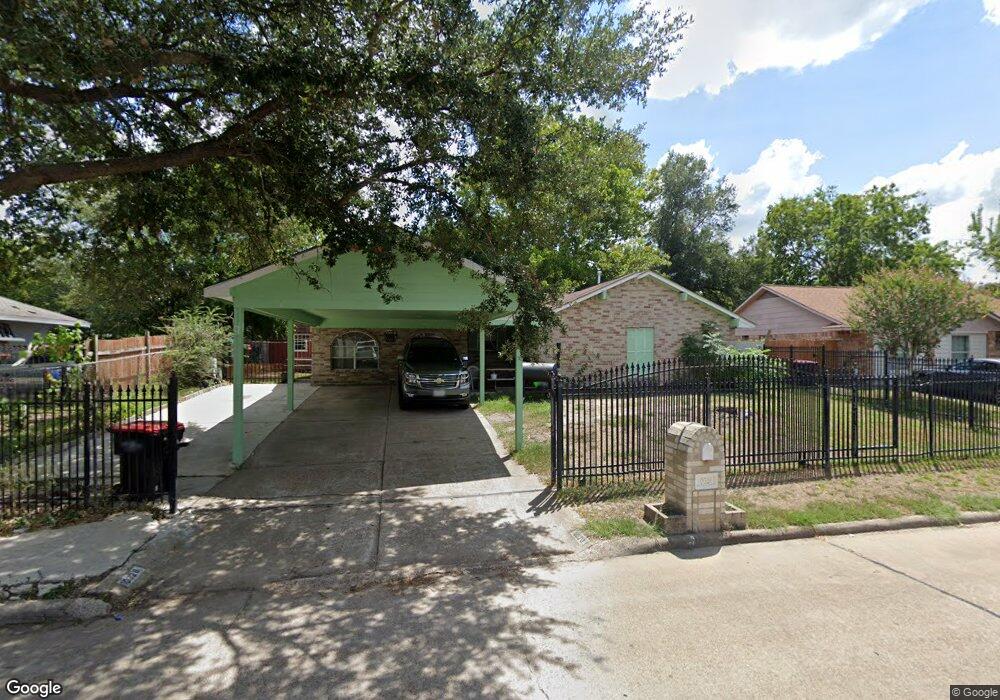 10326 Pleasanton Dr, Houston, TX 77038 - photo 1