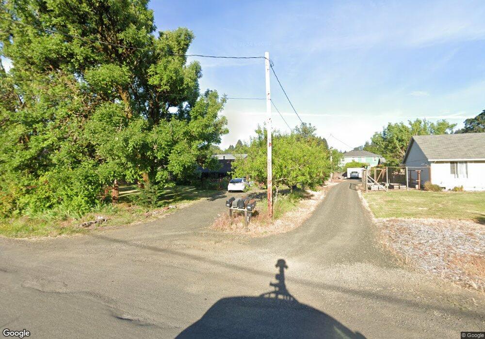 578 N 12th St, Philomath, OR 97370 - photo 1