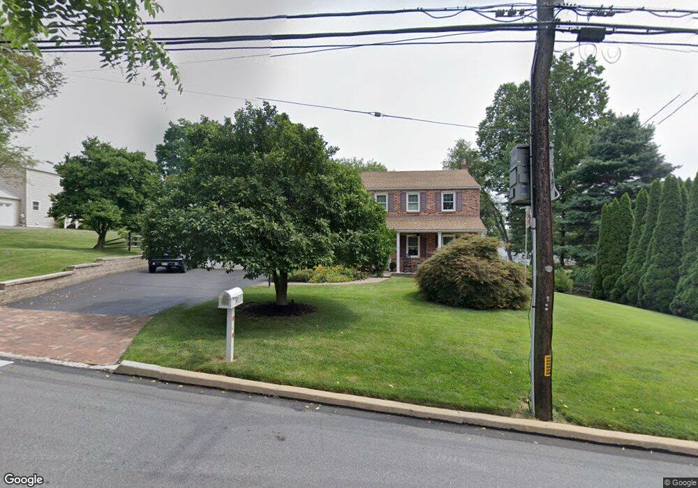 713 S 5 Points Rd, West Chester, PA 19382 - photo 1