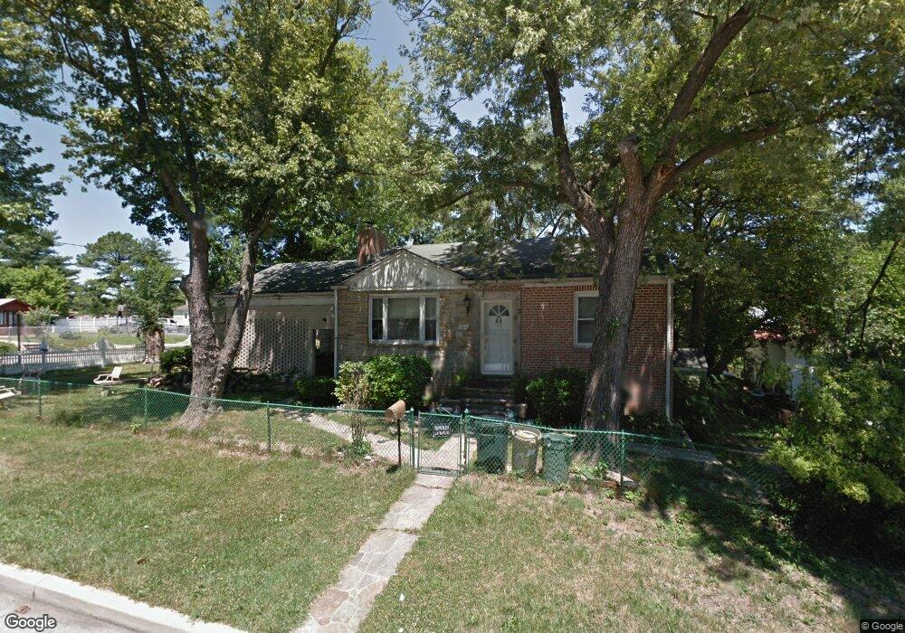 204 Hazel Ave, Halethorpe, MD 21227 - photo 1