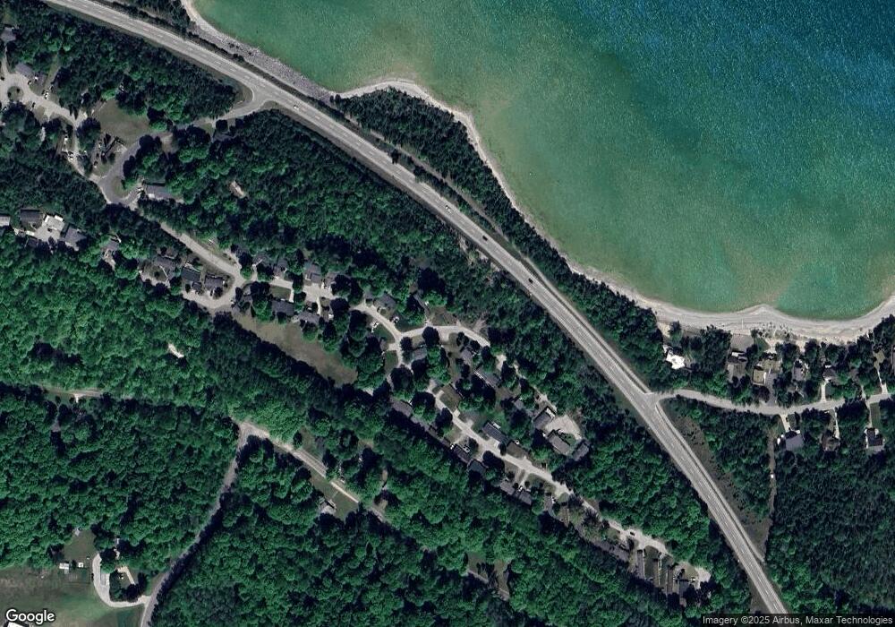 70 Lower Kelsey Dr, Charlevoix, MI 49720 - photo 1