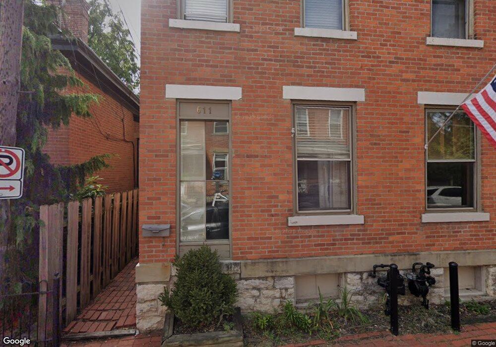 609 S Lazelle St unit 609, Columbus, OH 43206 - photo 1