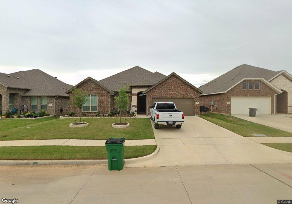 725 Franklin Dr, Joshua, TX 76058 - photo 1