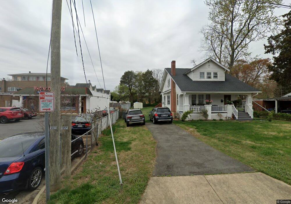 3506 Courtland Dr, Falls Church, VA 22041 - photo 1