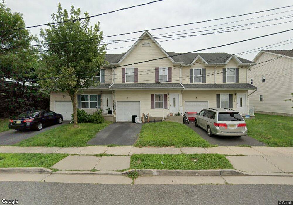 318 N 4th Ave, Manville, NJ 08835 - photo 1