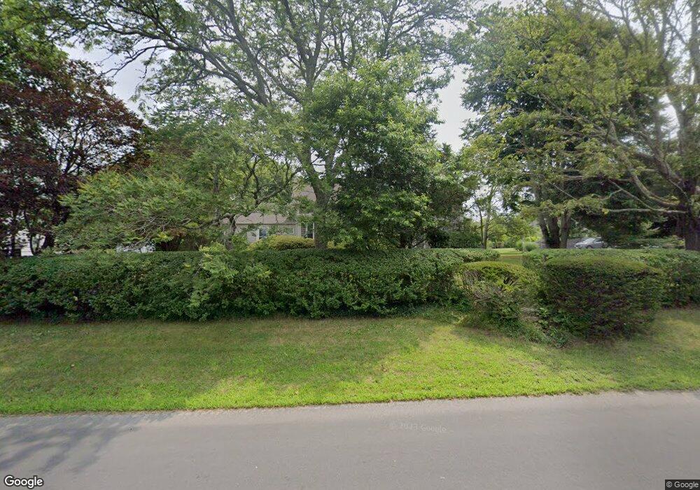 875 Smith Neck Rd, South Dartmouth, MA 02748 - photo 1