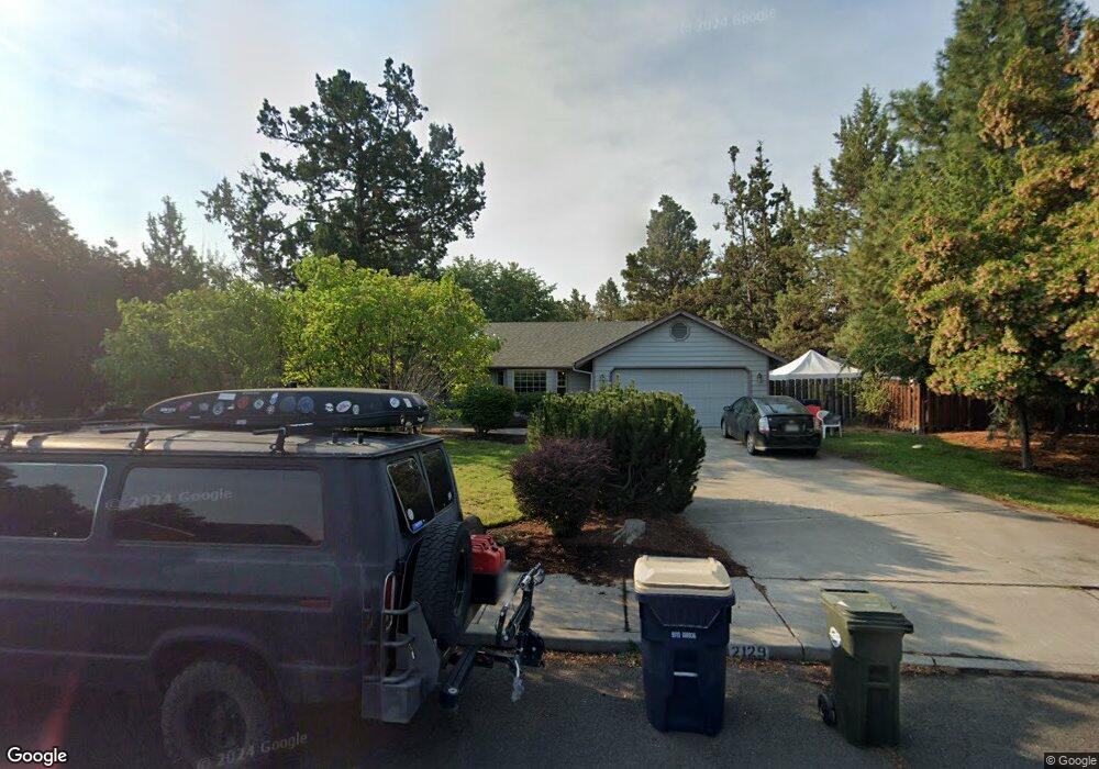 2129 NE Carrie Ln, Bend, OR 97701 - photo 1