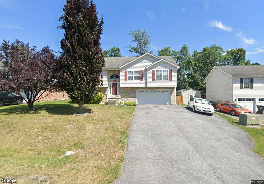 136 Churchill Dr, Stephens City, VA 22655 - photo 1