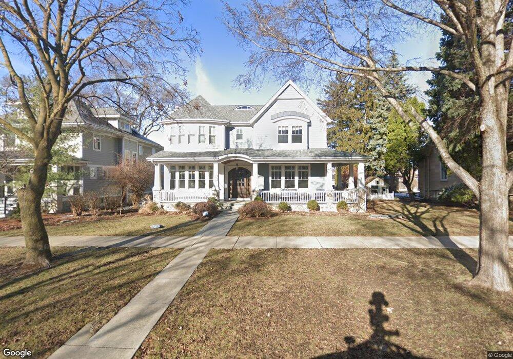 124 N Evergreen Ave, Elmhurst, IL 60126 - photo 1