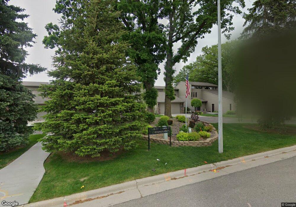 1622 Bay Oaks Dr, Albert Lea, MN 56007 - photo 1