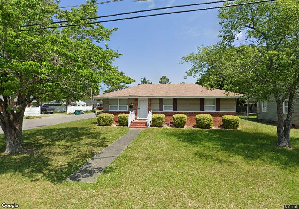 1101 E 14th St, Lumberton, NC 28358 - photo 1