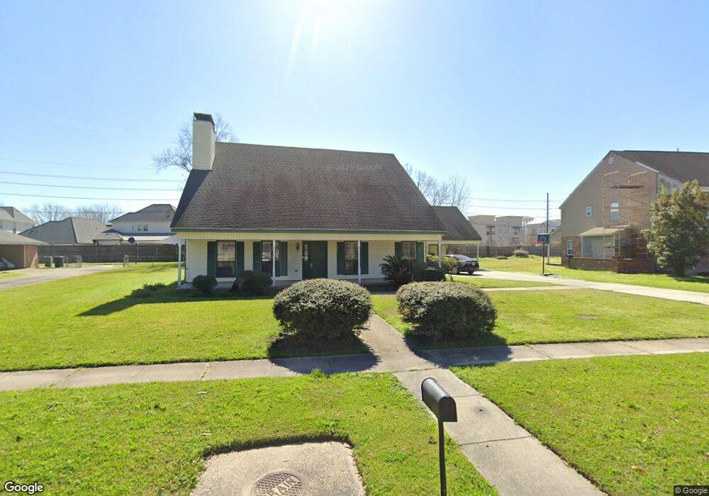 8135 Wimbledon Ave, Baton Rouge, LA 70810 - photo 1