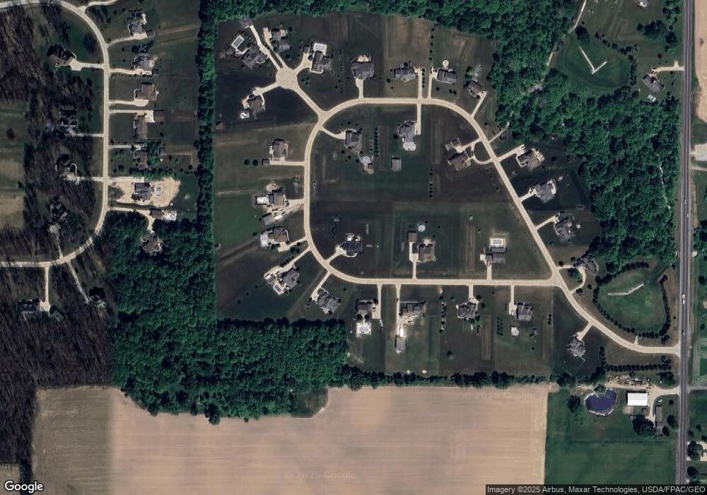 41291 Mills Cir, Lagrange, OH 44050 - photo 1