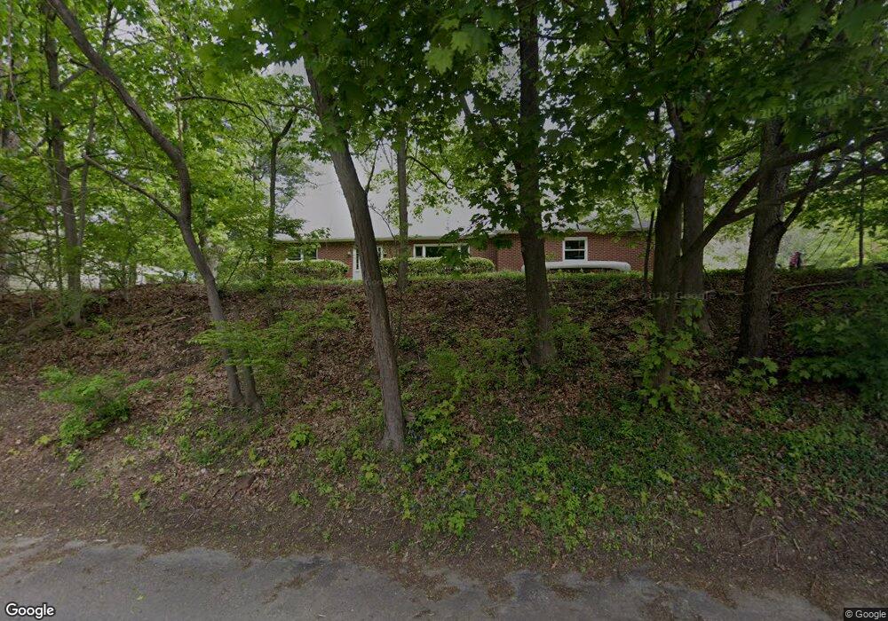 11 Sitzmark Ln, Rensselaer, NY 12144 - photo 1