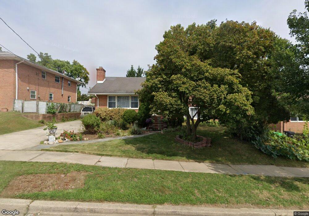 904 Linwood St, Hyattsville, MD 20783 - photo 1