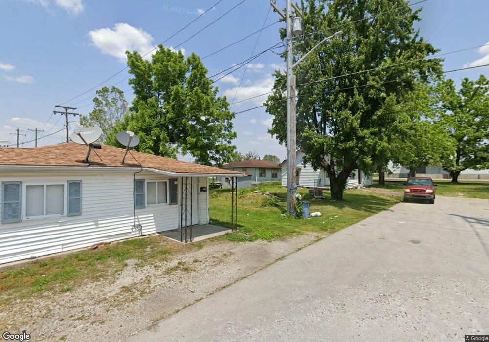 366 N Railroad St, Austin, IN 47102 - photo 1