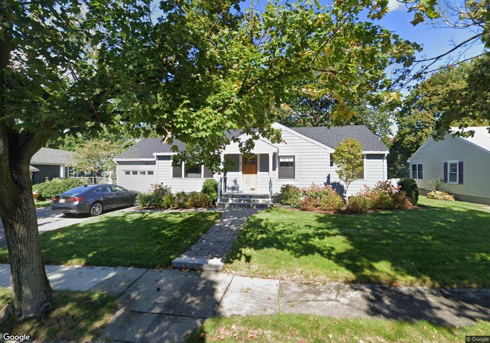 8 Swallow Dr, Newton Lower Falls, MA 02462 - photo 1