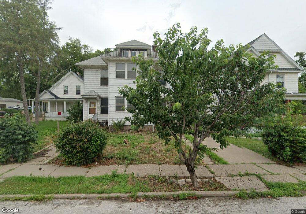 718 E 15th St, Davenport, IA 52803 - photo 1