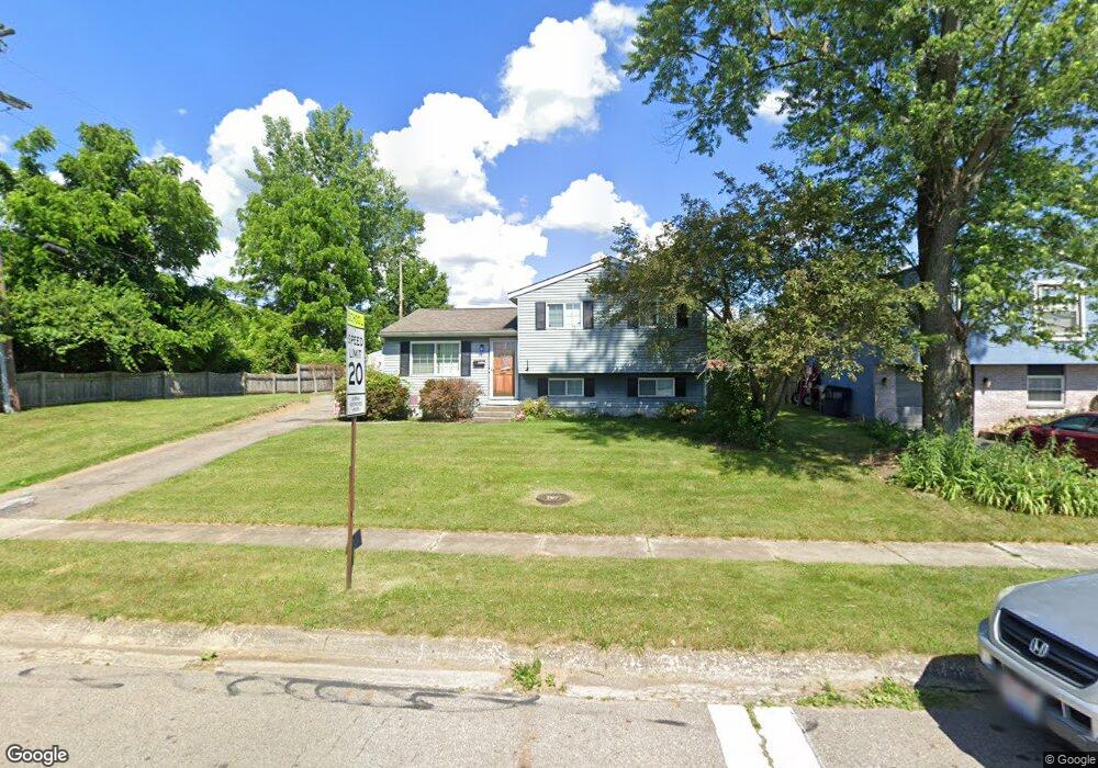 3392 Graystone Dr, Columbus, OH 43232 - photo 1