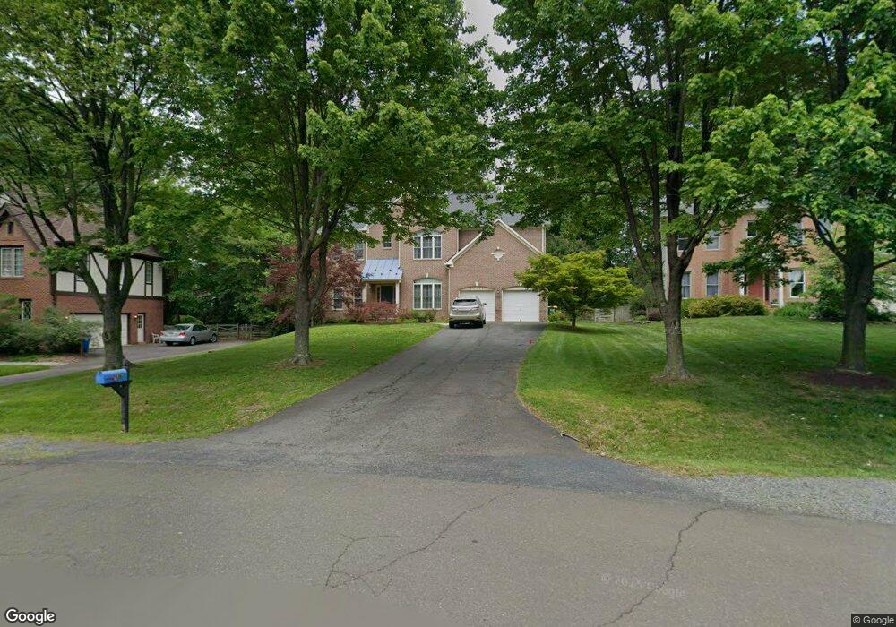 10798 Glen Mist Ln, Fairfax, VA 22030 - photo 1