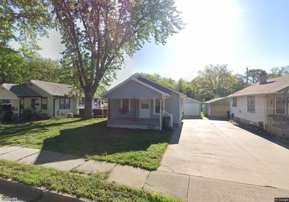726 SW Medford Ave, Topeka, KS 66606 - photo 1