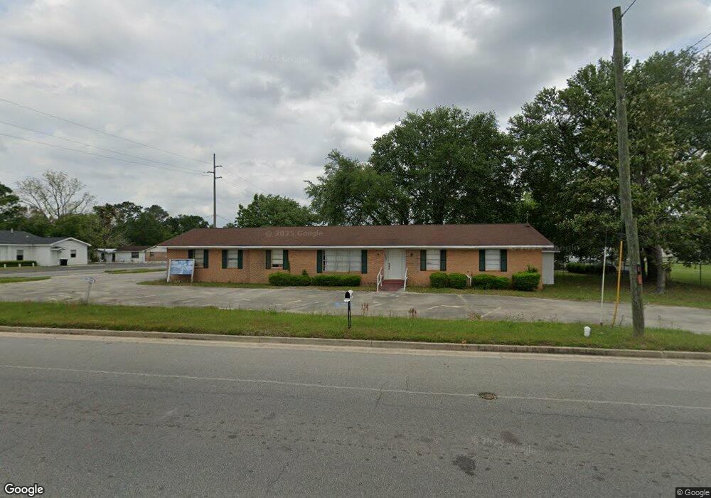 602 Shirley Ave, Douglas, GA 31533 - photo 1