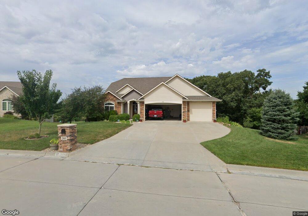 205 Fourwinds Ct, Manhattan, KS 66503 - photo 1