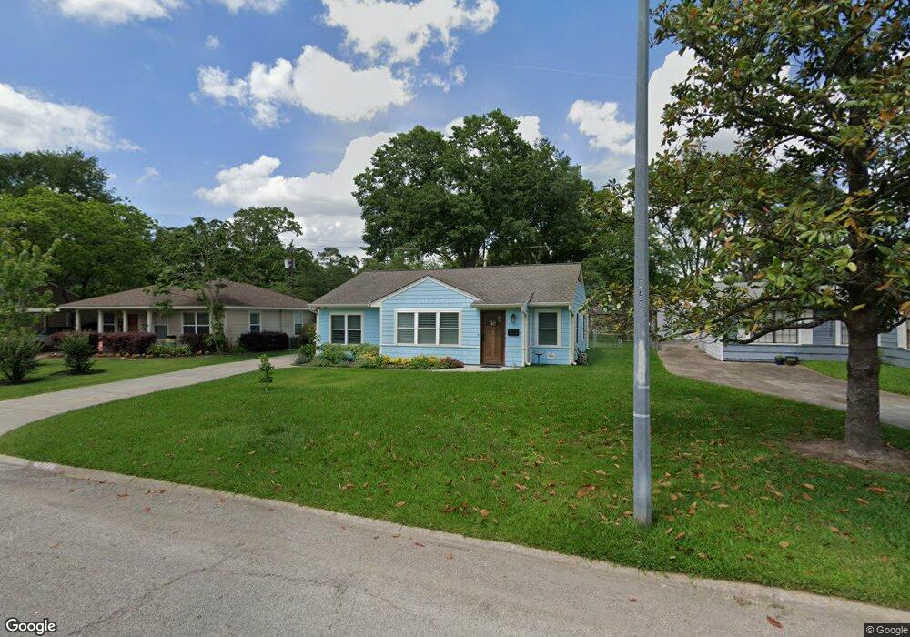 1614 Candlelight Ln, Houston, TX 77018 - photo 1